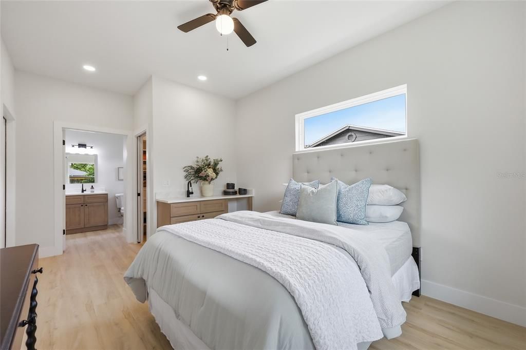 For Sale: $795,000 (5 beds, 4 baths, 2943 Square Feet)