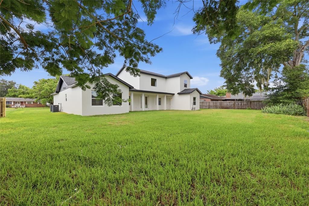 For Sale: $795,000 (5 beds, 4 baths, 2943 Square Feet)
