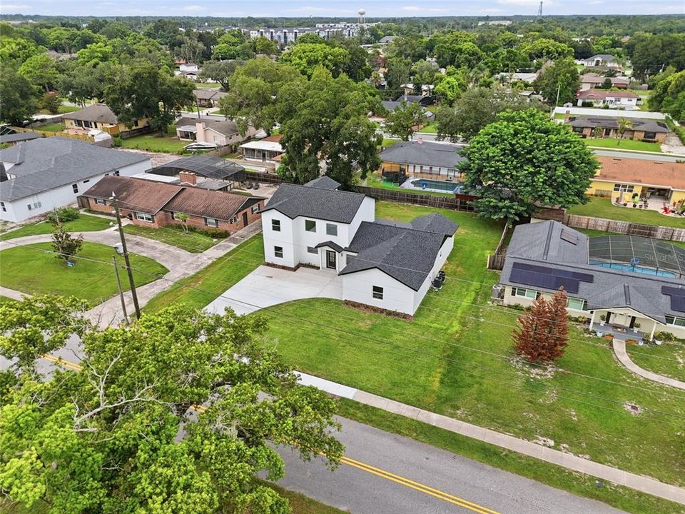 For Sale: $795,000 (5 beds, 4 baths, 2943 Square Feet)