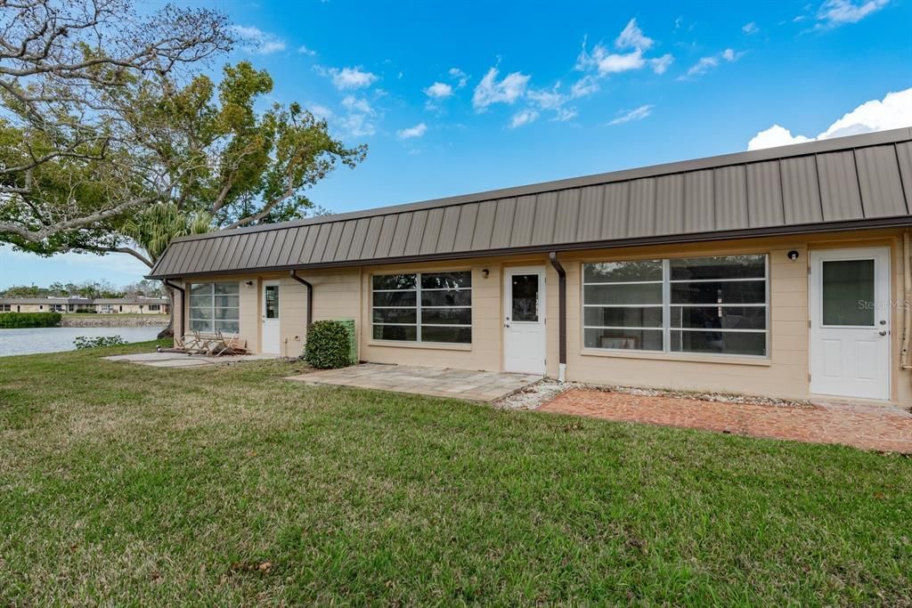 Active With Contract: $54,500 (2 beds, 1 baths, 975 Square Feet)