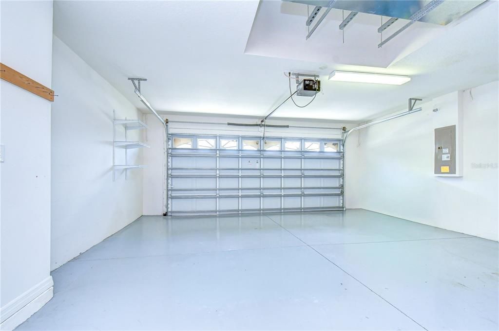 For Sale: $299,000 (3 beds, 2 baths, 1548 Square Feet)