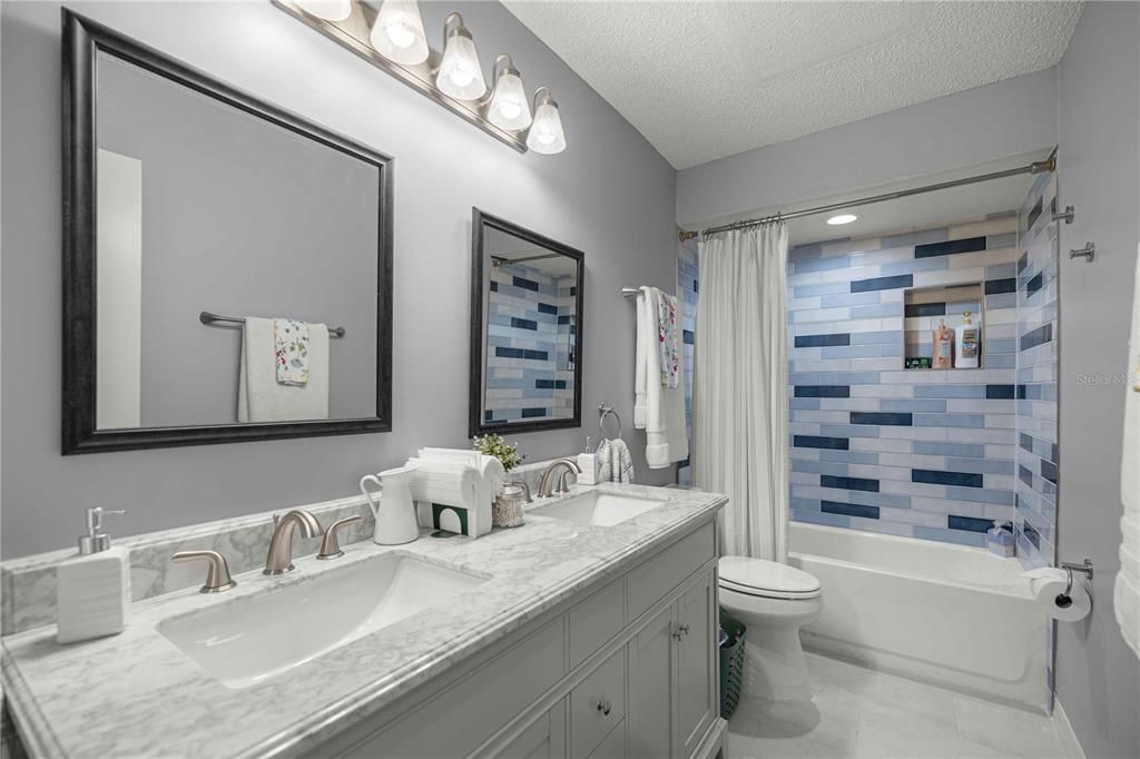 For Sale: $430,000 (3 beds, 2 baths, 1634 Square Feet)