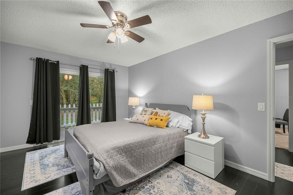 For Sale: $430,000 (3 beds, 2 baths, 1634 Square Feet)