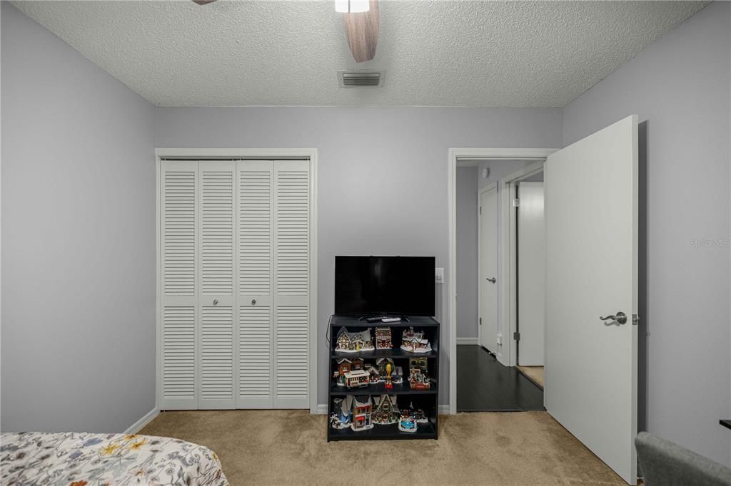 For Sale: $430,000 (3 beds, 2 baths, 1634 Square Feet)