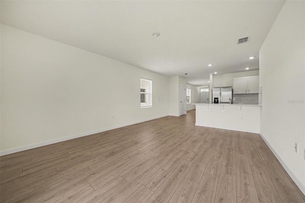 For Rent: $2,800 (3 beds, 2 baths, 1540 Square Feet)