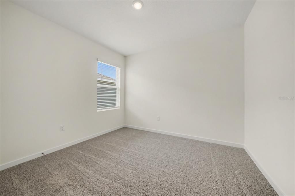 For Rent: $2,800 (3 beds, 2 baths, 1540 Square Feet)