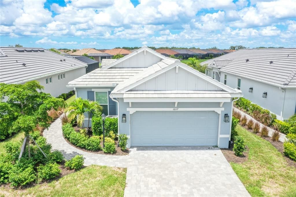 For Rent: $3,600 (3 beds, 2 baths, 1926 Square Feet)