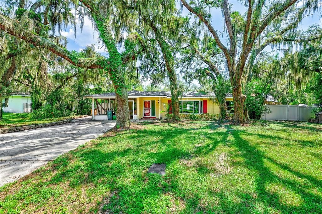 For Rent: $3,400 (4 beds, 2 baths, 1739 Square Feet)