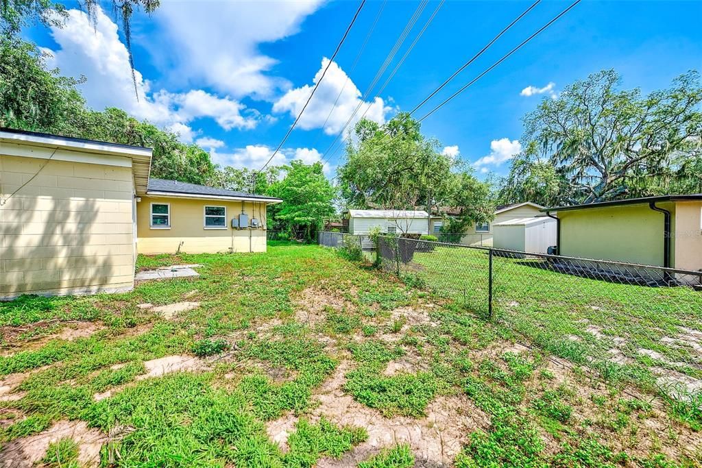 For Rent: $3,400 (4 beds, 2 baths, 1739 Square Feet)