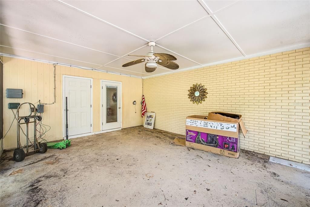 For Rent: $3,400 (4 beds, 2 baths, 1739 Square Feet)
