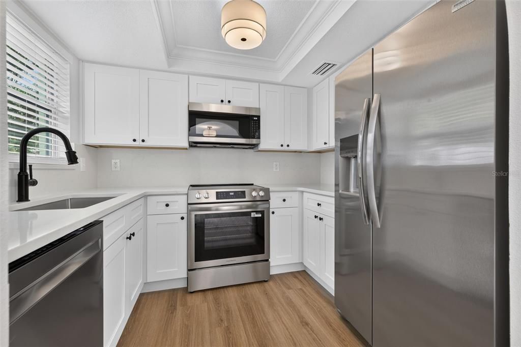 Active With Contract: $429,000 (3 beds, 2 baths, 1455 Square Feet)