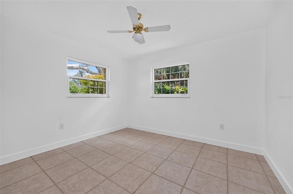 For Sale: $1,000,000 (3 beds, 3 baths, 2614 Square Feet)