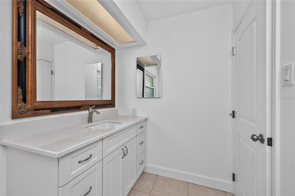 For Sale: $1,000,000 (3 beds, 3 baths, 2614 Square Feet)
