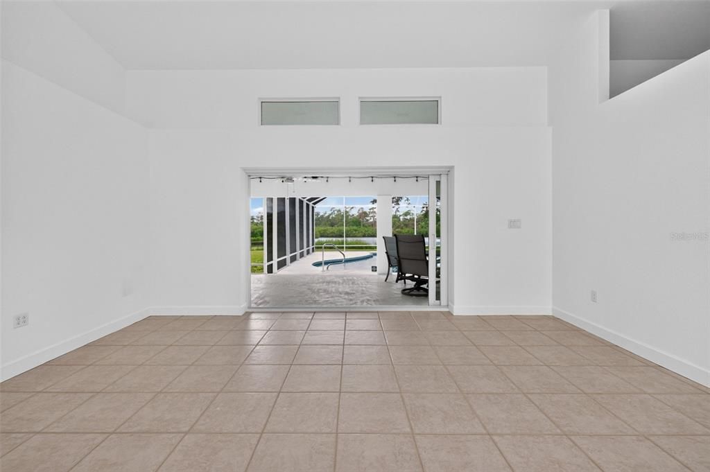 For Sale: $1,000,000 (3 beds, 3 baths, 2614 Square Feet)
