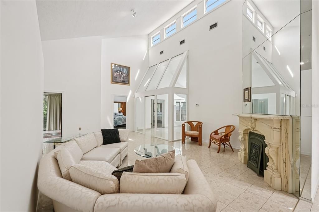 For Sale: $599,000 (3 beds, 2 baths, 1952 Square Feet)
