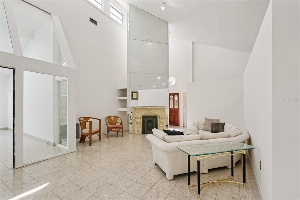 For Sale: $599,000 (3 beds, 2 baths, 1952 Square Feet)