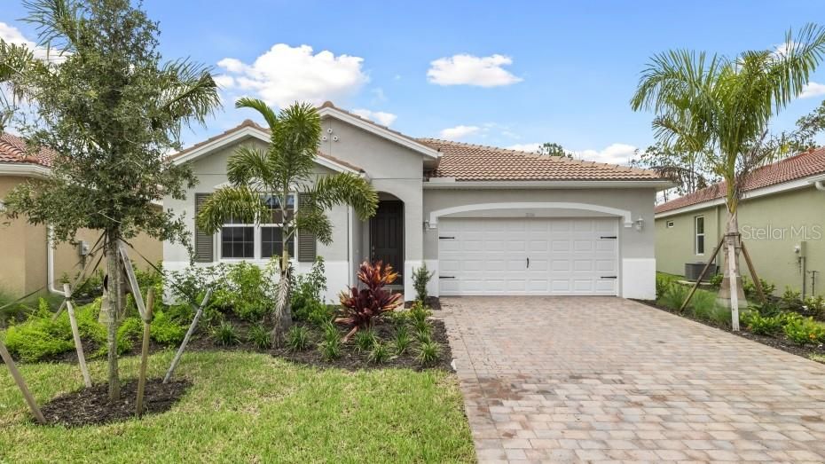 For Sale: $356,170 (3 beds, 2 baths, 1816 Square Feet)