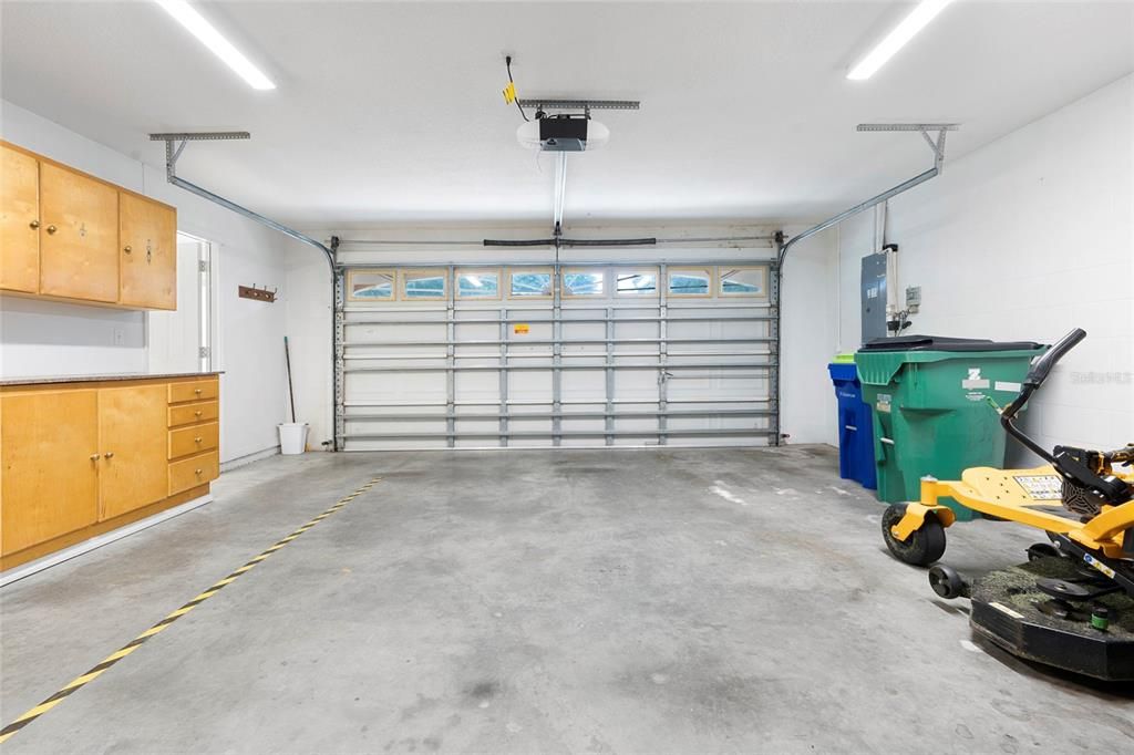 En Venta: $330,000 (3 camas, 2 baños, 1403 Pies cuadrados)
