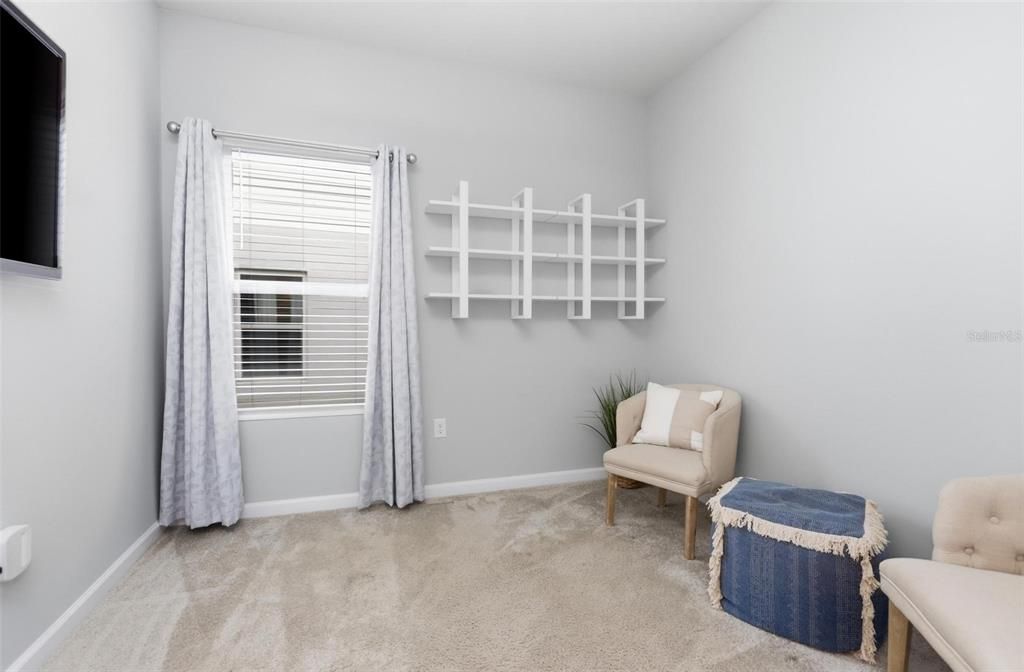 For Sale: $325,000 (3 beds, 2 baths, 1500 Square Feet)