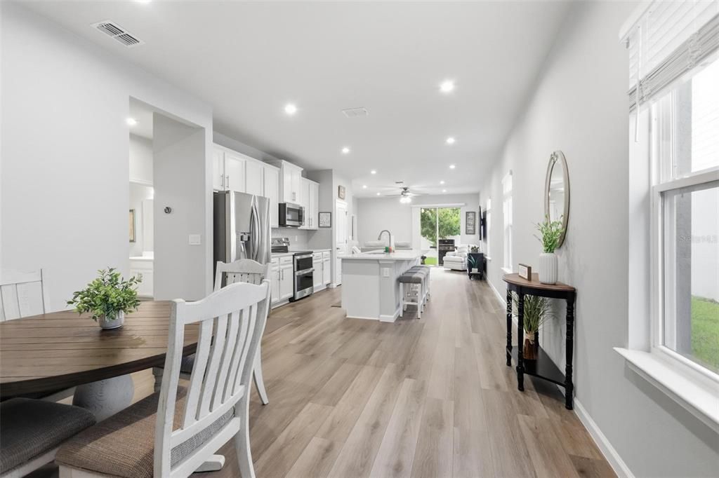 For Sale: $325,000 (3 beds, 2 baths, 1500 Square Feet)