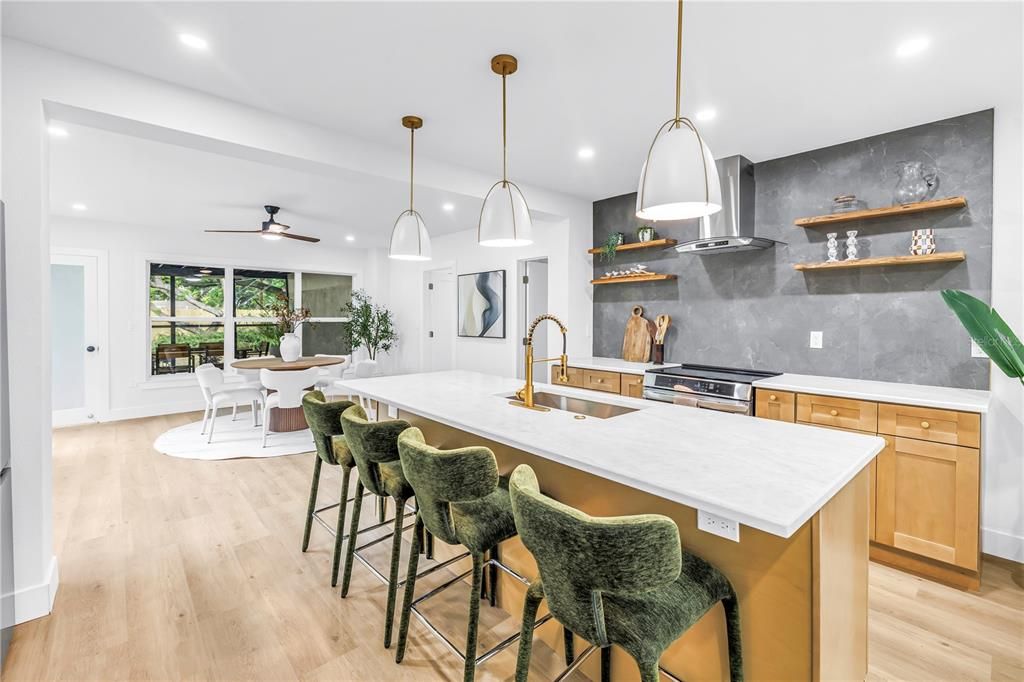 En Venta: $550,000 (3 camas, 2 baños, 1526 Pies cuadrados)