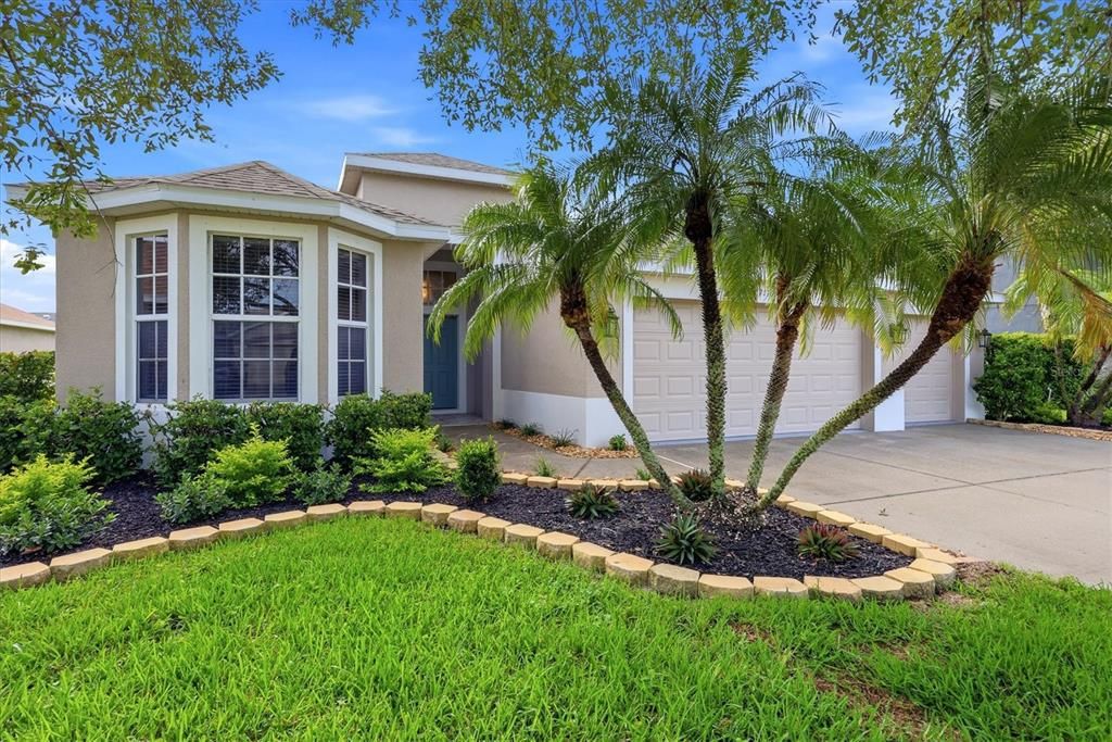 For Sale: $369,900 (3 beds, 2 baths, 1700 Square Feet)