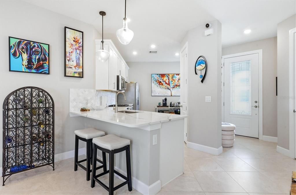 For Rent: $2,500 (2 beds, 2 baths, 1602 Square Feet)