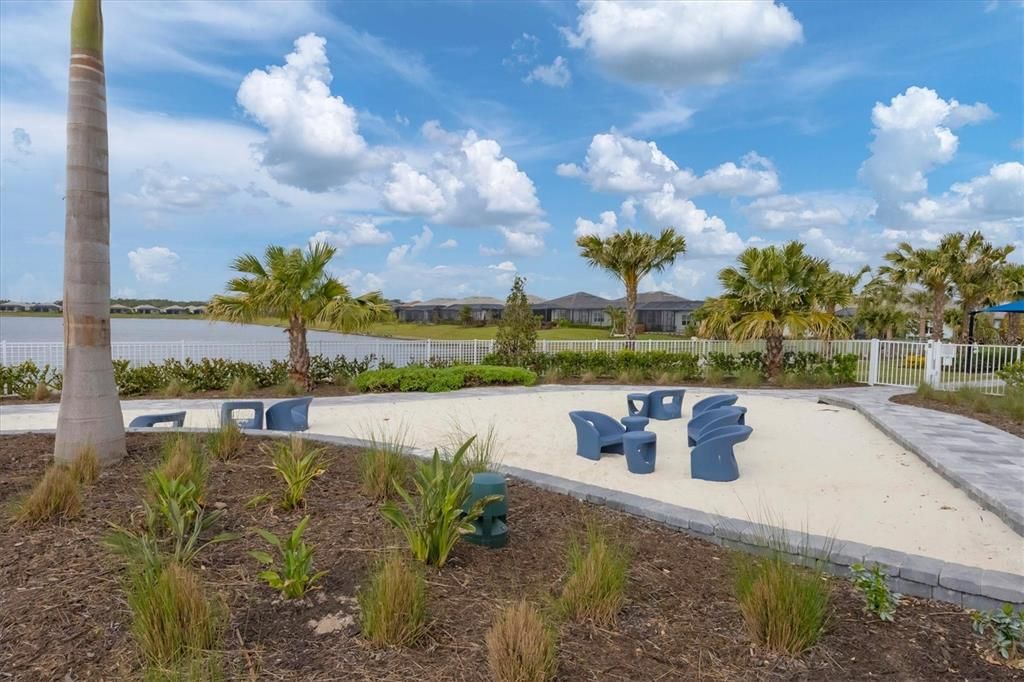 For Rent: $2,500 (2 beds, 2 baths, 1602 Square Feet)