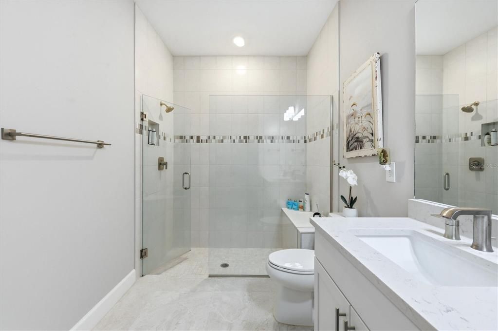 For Rent: $2,500 (2 beds, 2 baths, 1602 Square Feet)