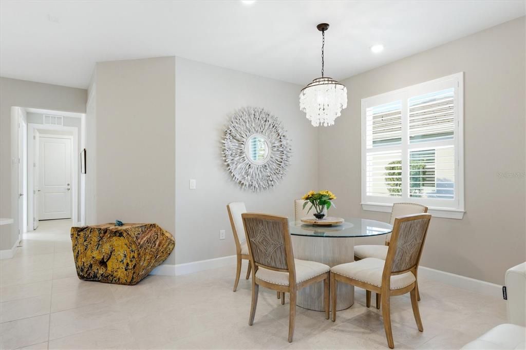 For Rent: $2,500 (2 beds, 2 baths, 1602 Square Feet)