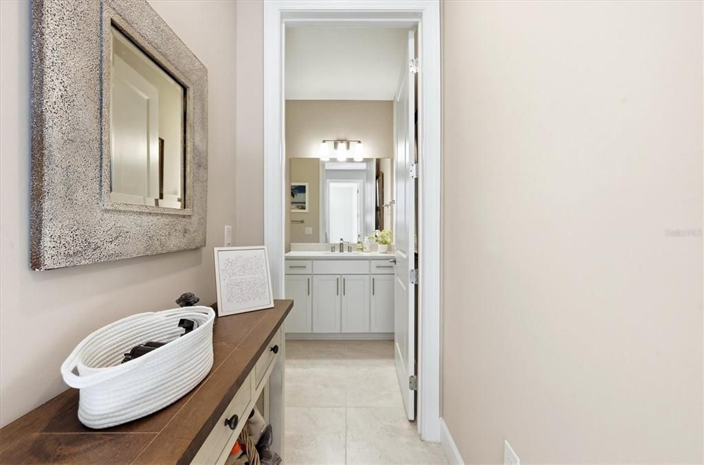 For Rent: $2,500 (2 beds, 2 baths, 1602 Square Feet)