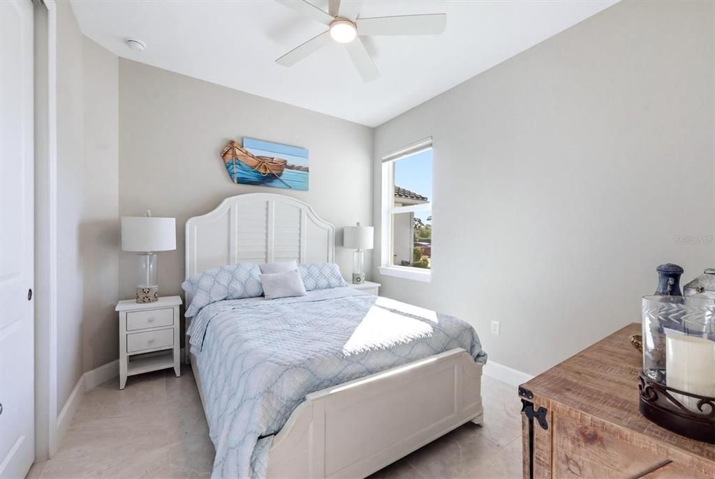For Rent: $2,500 (2 beds, 2 baths, 1602 Square Feet)