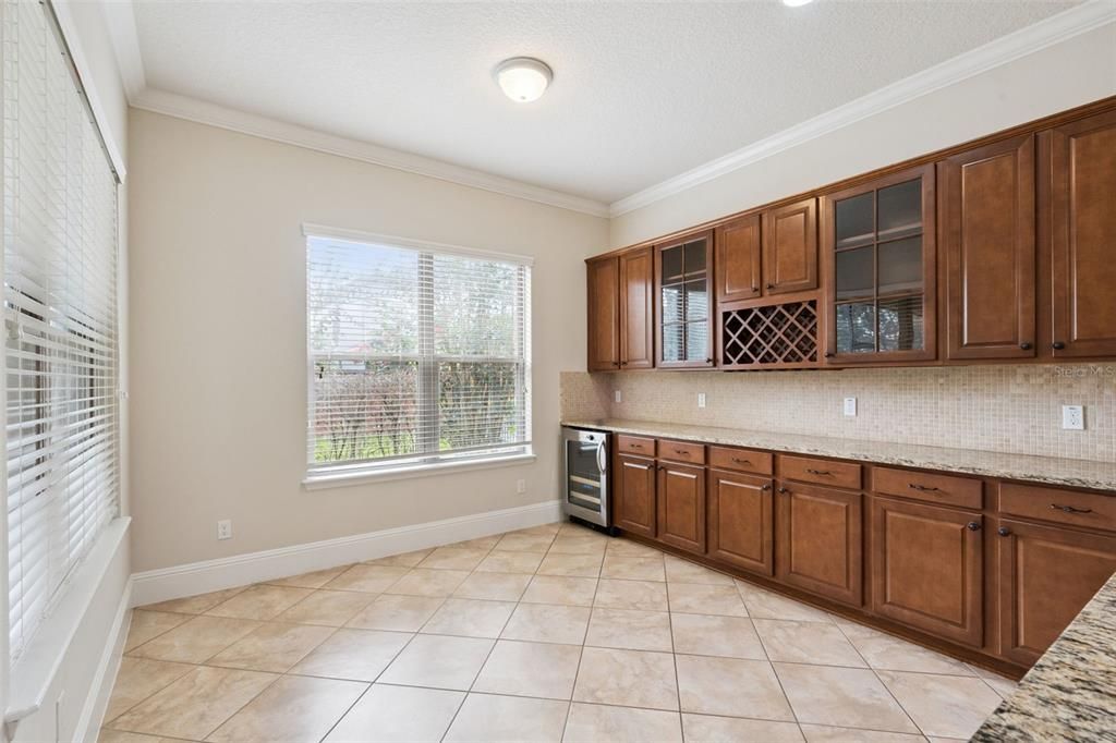 En Venta: $849,900 (4 camas, 3 baños, 3412 Pies cuadrados)