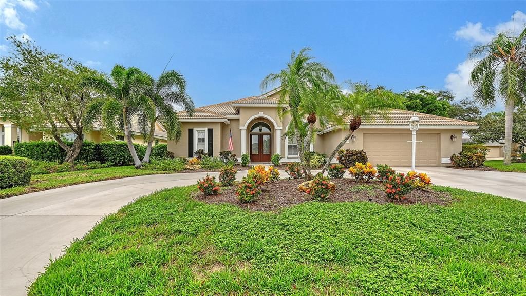 For Sale: $1,250,000 (3 beds, 3 baths, 2643 Square Feet)