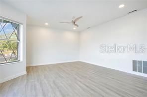 For Rent: $1,500 (1 beds, 1 baths, 730 Square Feet)