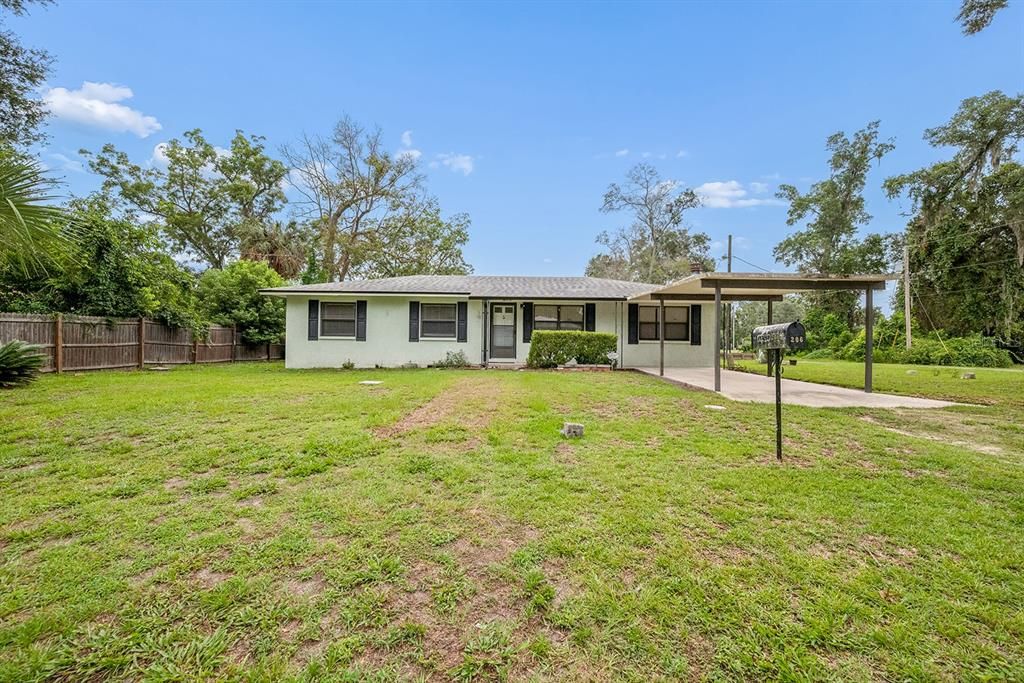 For Sale: $225,000 (3 beds, 1 baths, 1352 Square Feet)
