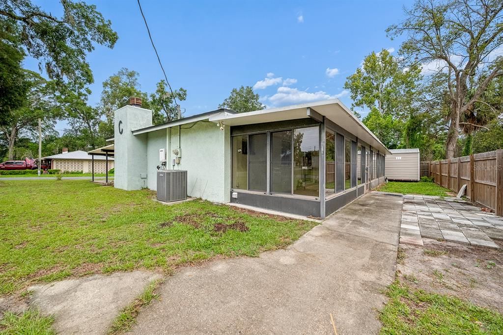 For Sale: $225,000 (3 beds, 1 baths, 1352 Square Feet)