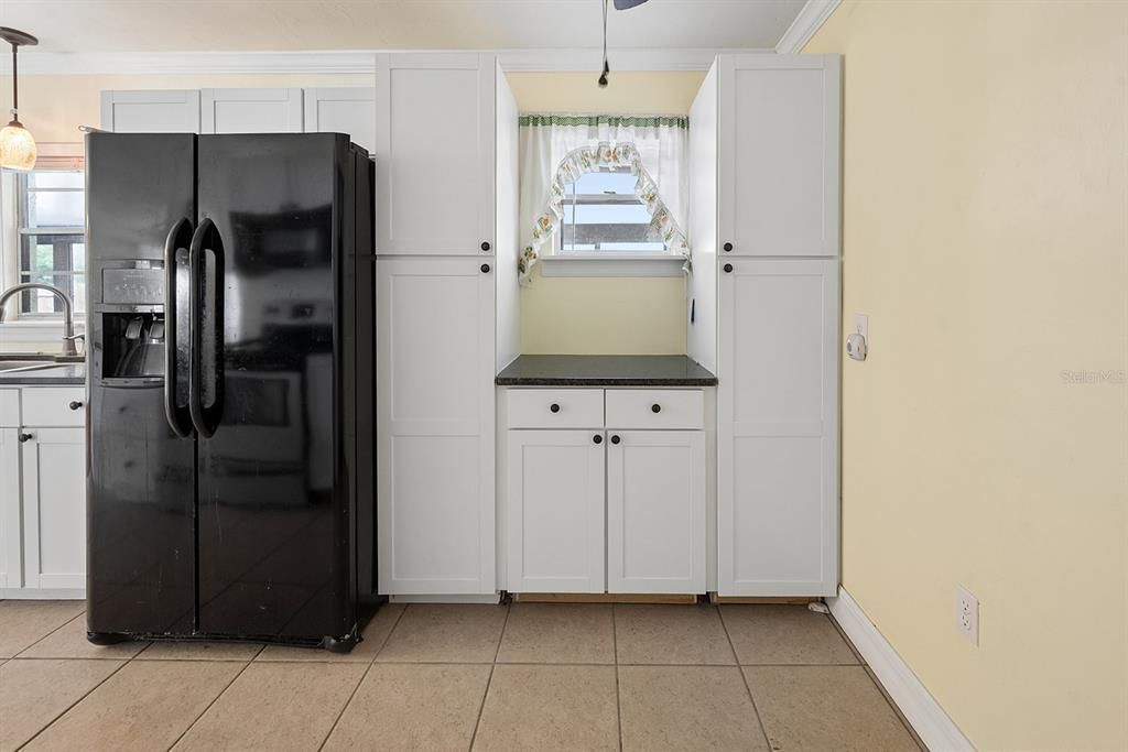 For Sale: $225,000 (3 beds, 1 baths, 1352 Square Feet)