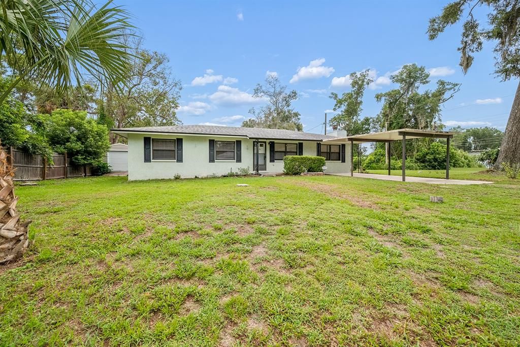 For Sale: $225,000 (3 beds, 1 baths, 1352 Square Feet)
