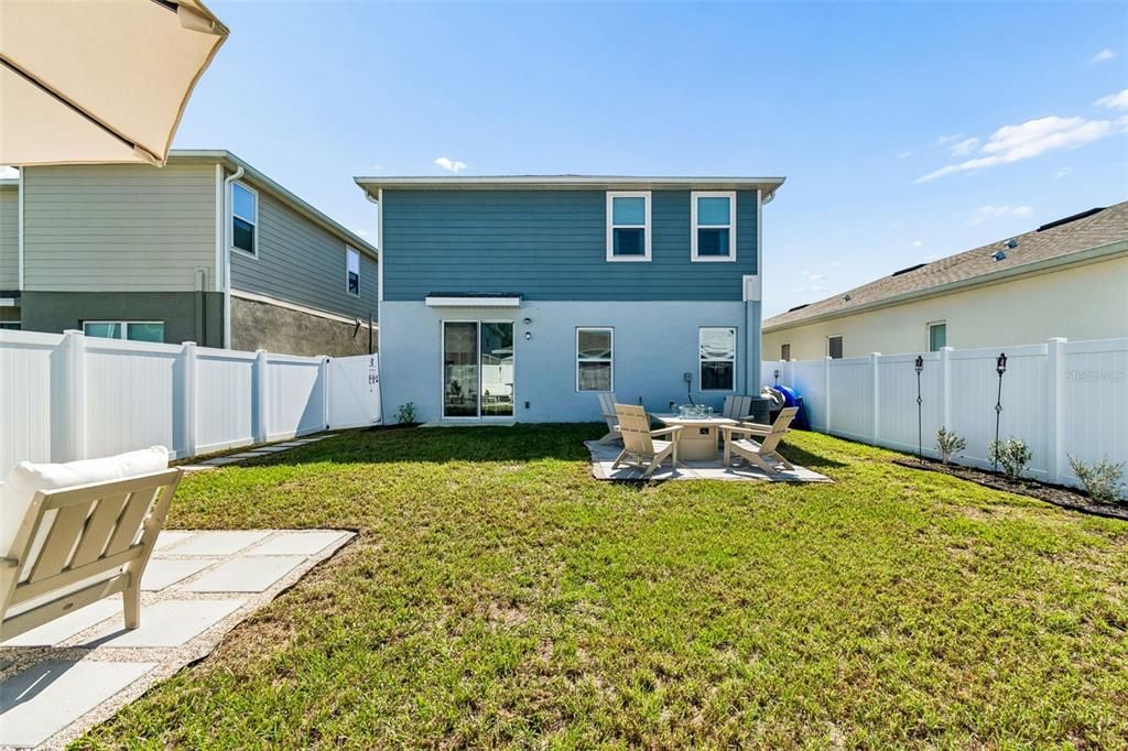 На продажу: $359,900 (3 спален, 2 ванн, 1848 Квадратных фут)