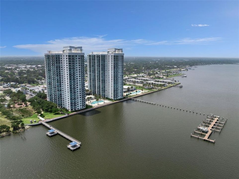 En Venta: $285,900 (2 camas, 2 baños, 1670 Pies cuadrados)
