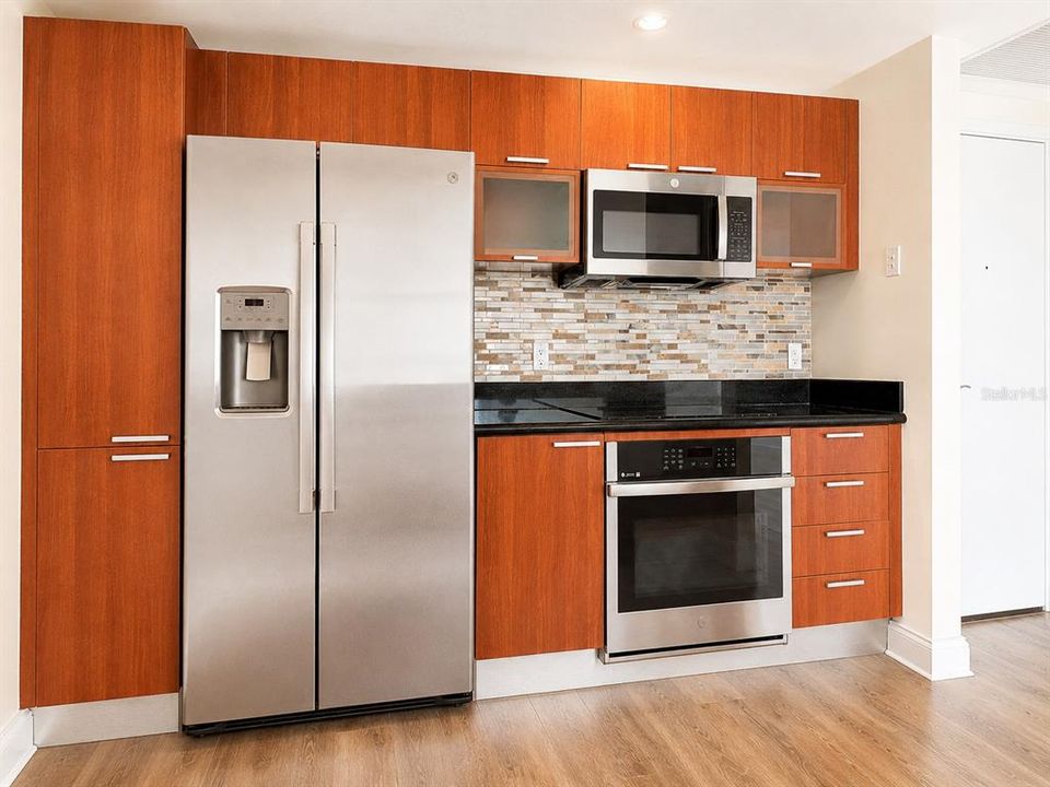 En Venta: $285,900 (2 camas, 2 baños, 1670 Pies cuadrados)