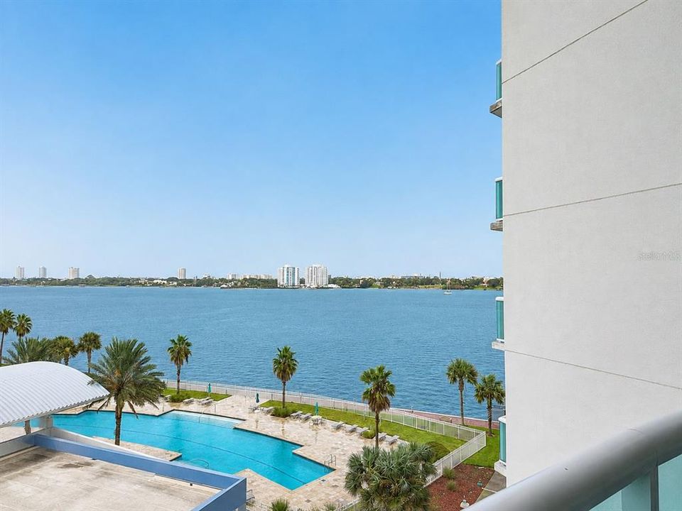 En Venta: $285,900 (2 camas, 2 baños, 1670 Pies cuadrados)