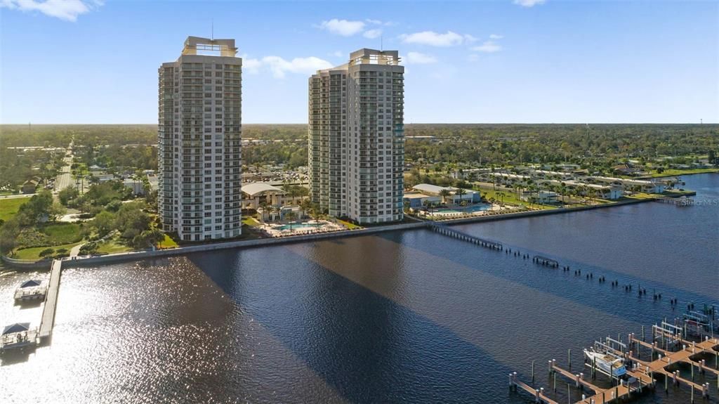 En Venta: $285,900 (2 camas, 2 baños, 1670 Pies cuadrados)