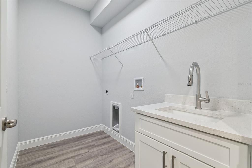 For Sale: $575,000 (4 beds, 3 baths, 2291 Square Feet)