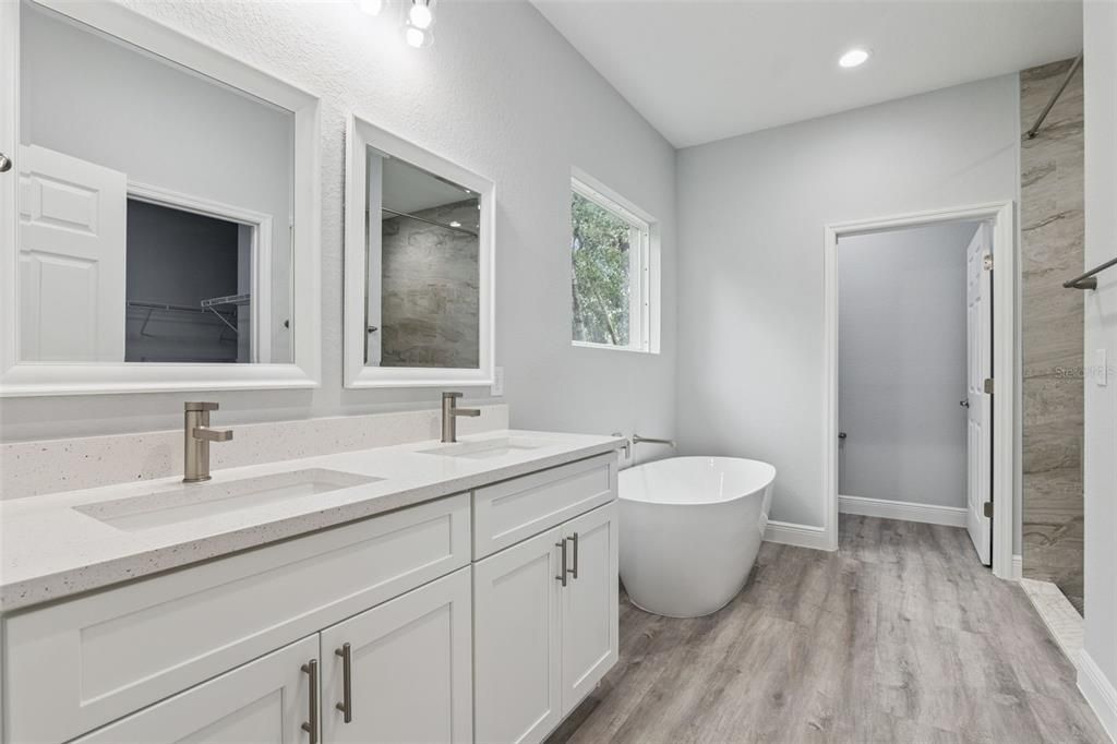For Sale: $575,000 (4 beds, 3 baths, 2291 Square Feet)