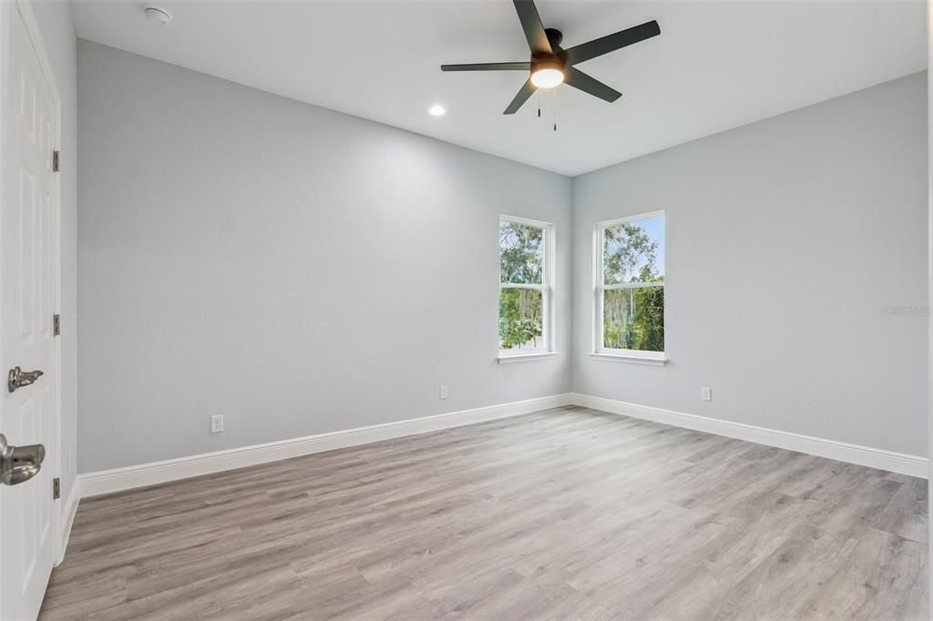 For Sale: $575,000 (4 beds, 3 baths, 2291 Square Feet)