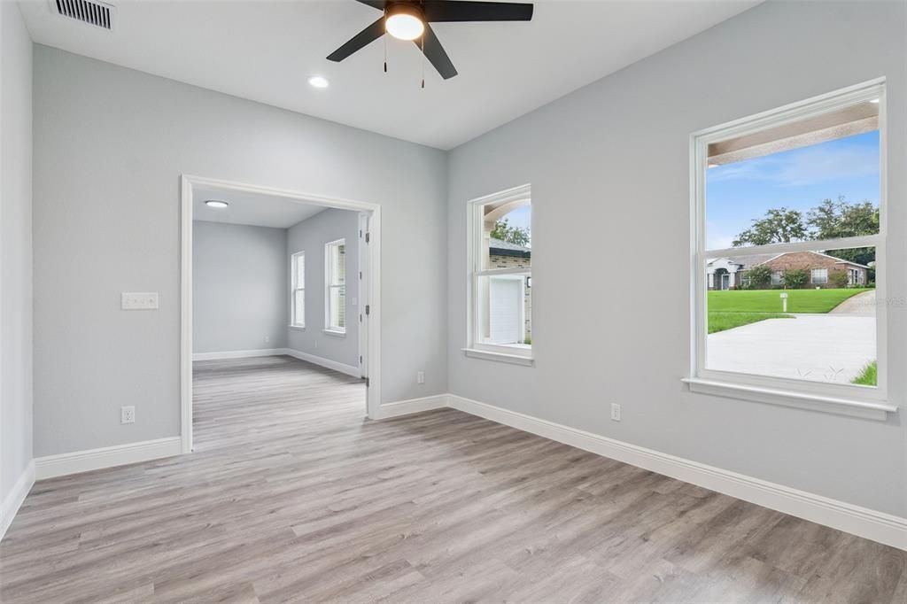 For Sale: $575,000 (4 beds, 3 baths, 2291 Square Feet)