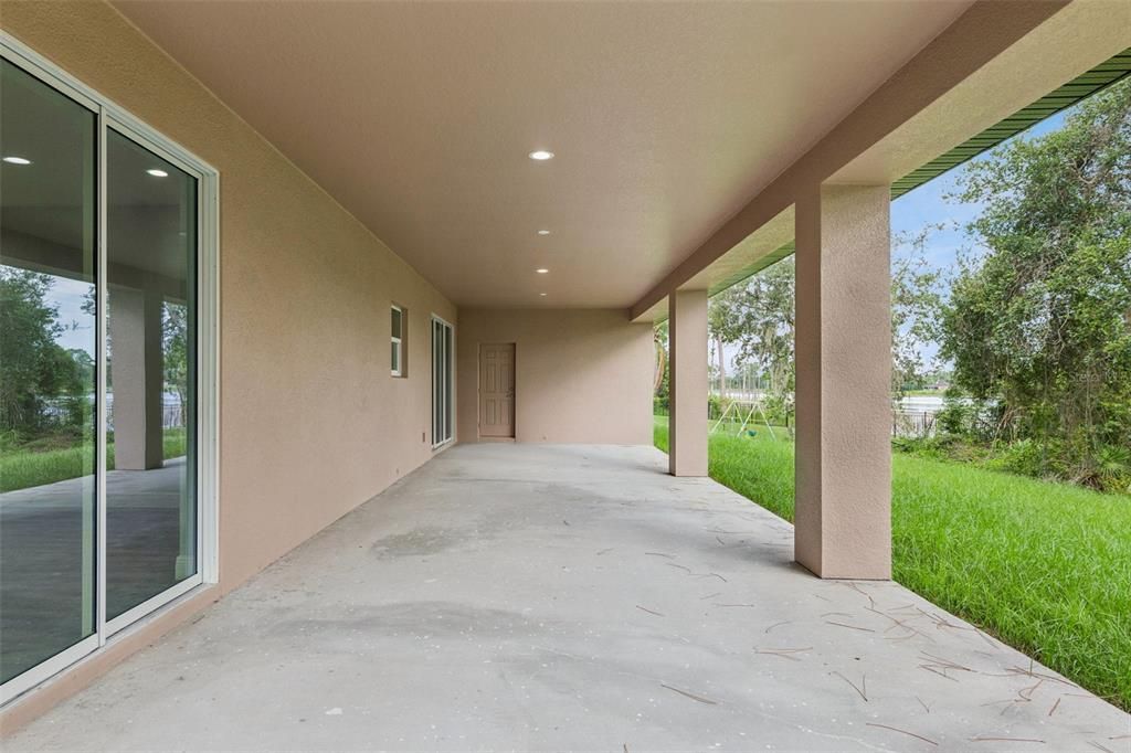 For Sale: $575,000 (4 beds, 3 baths, 2291 Square Feet)