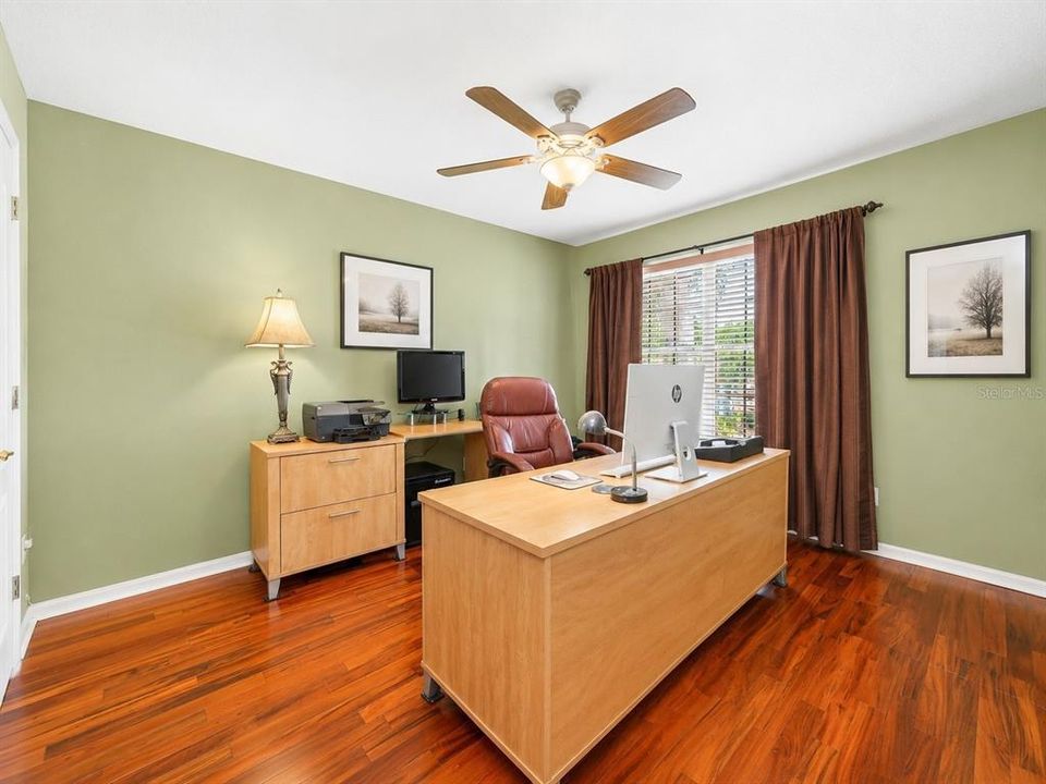 For Sale: $840,000 (6 beds, 3 baths, 3622 Square Feet)